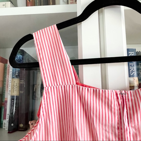 VTG Red and White Candy Stripe Muumuu House Dress - Picture 9 of 15